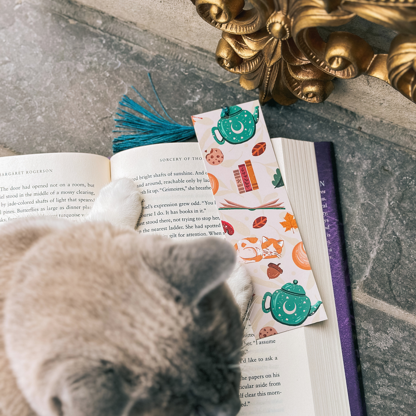 Cozy Reads card bookmark