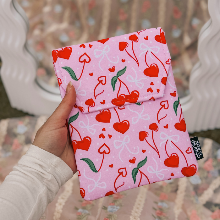 Cherry Hearts padded e-reader sleeve