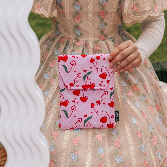 Cherry Hearts padded e-reader sleeve