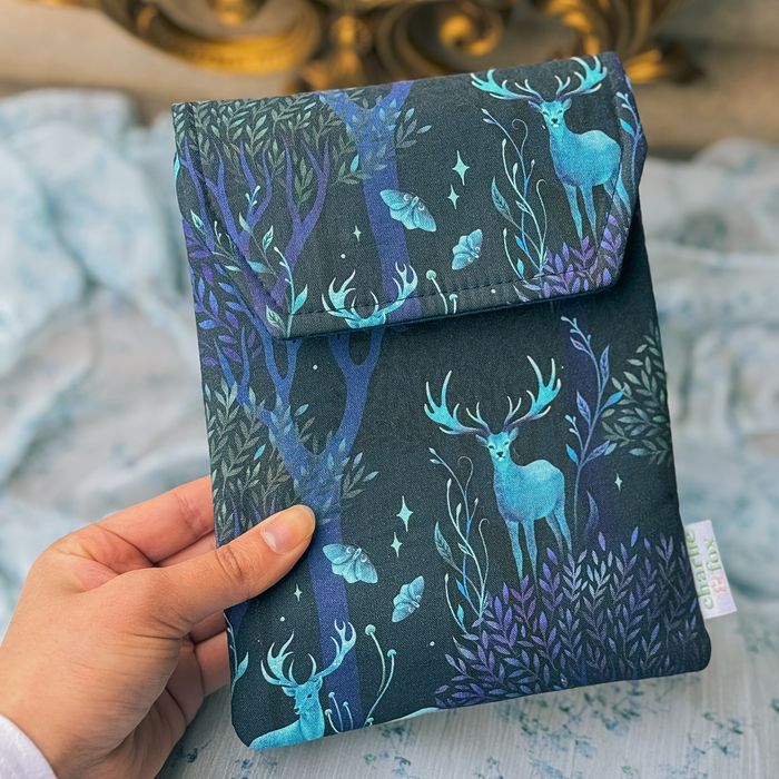 Enchanted Forest padded e-reader sleeve