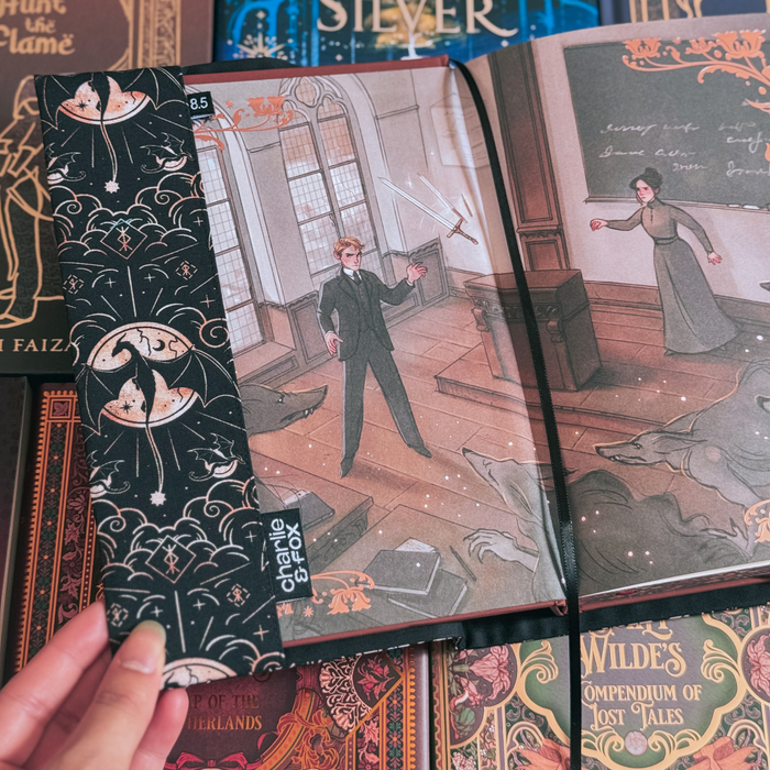 Iron Flame 2.0 fabric dust jacket - Rebecca Yarros