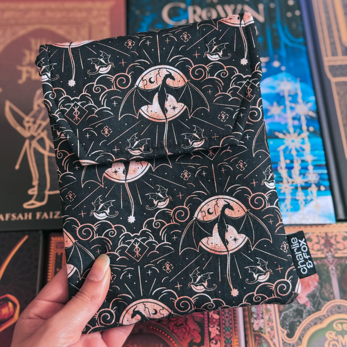 Iron Flame 2.0 padded e-reader sleeve - Rebecca Yarros