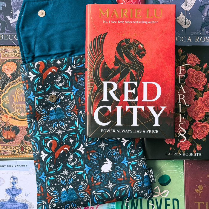 Midnight Winter Fox padded book sleeve