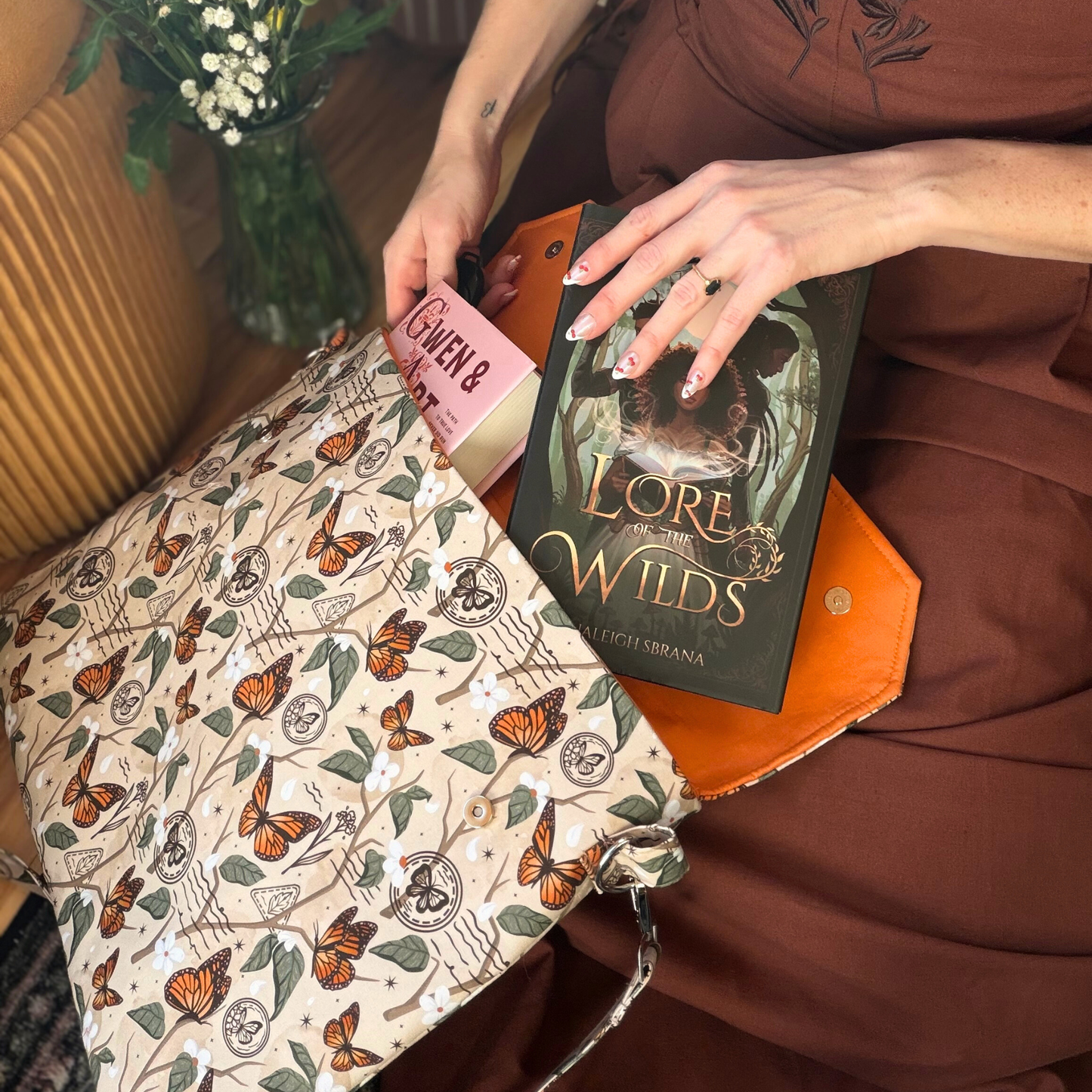 Monarch Story satchel