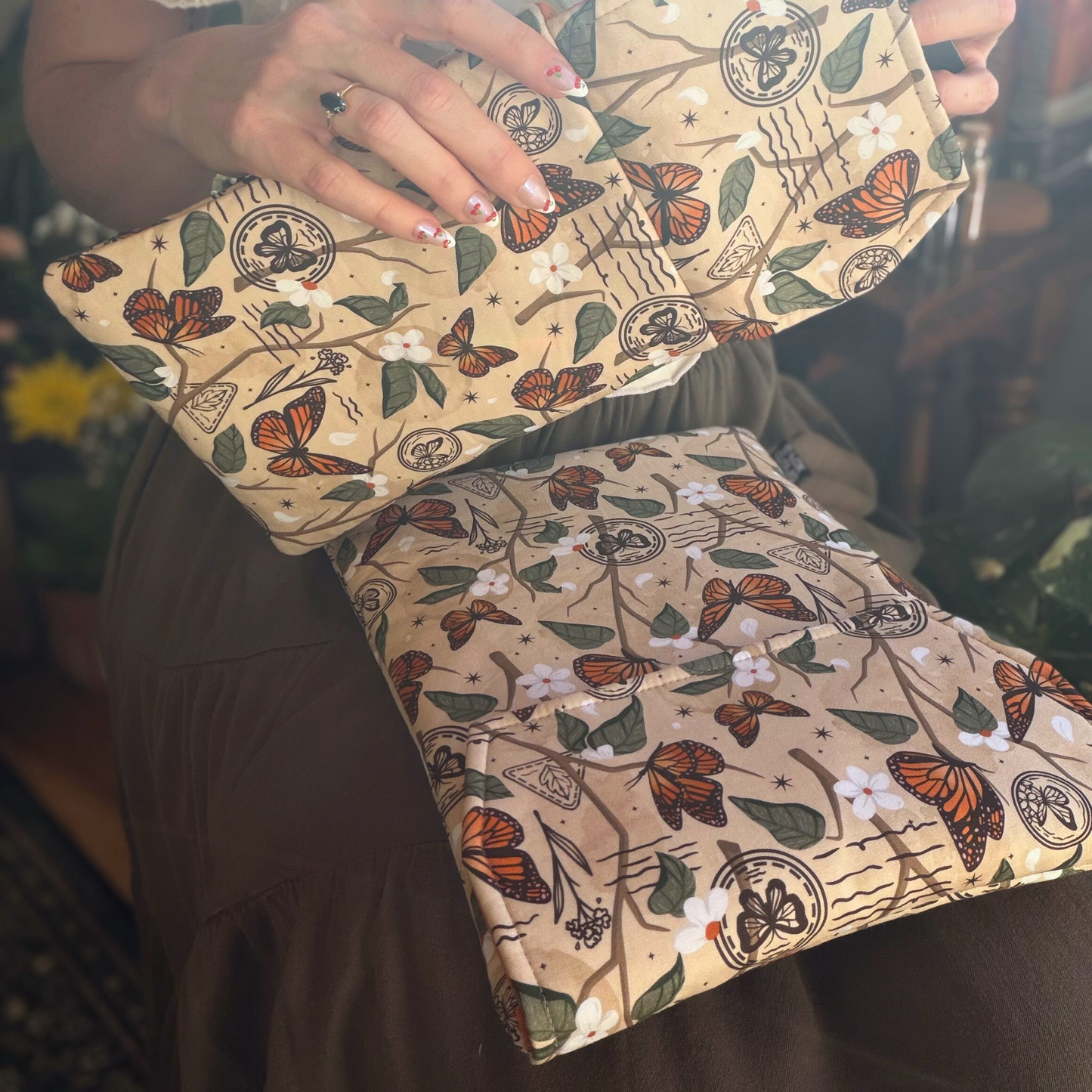 Monarch Story padded book sleeve