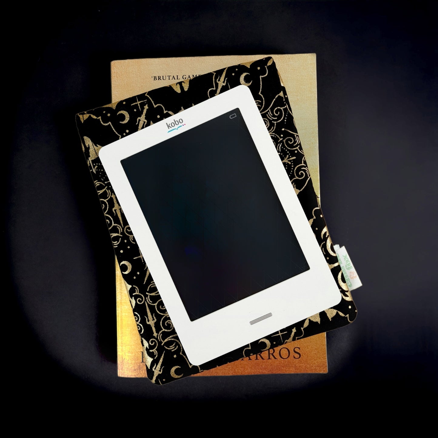 Dragon Rider padded e-reader pouch - Fourth Wing by Rebecca Yarros