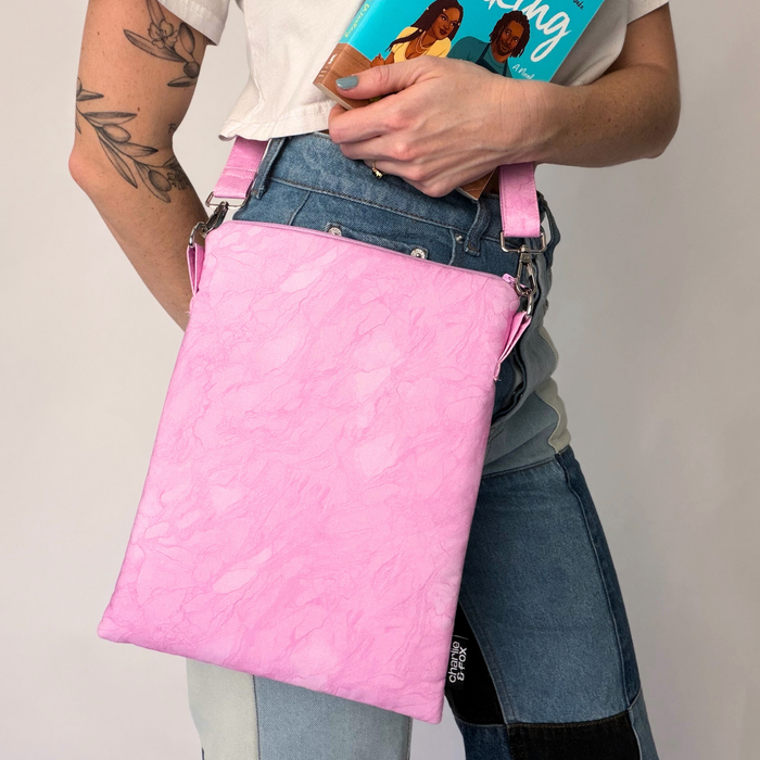 Pink Lemonade crossbody sleeve