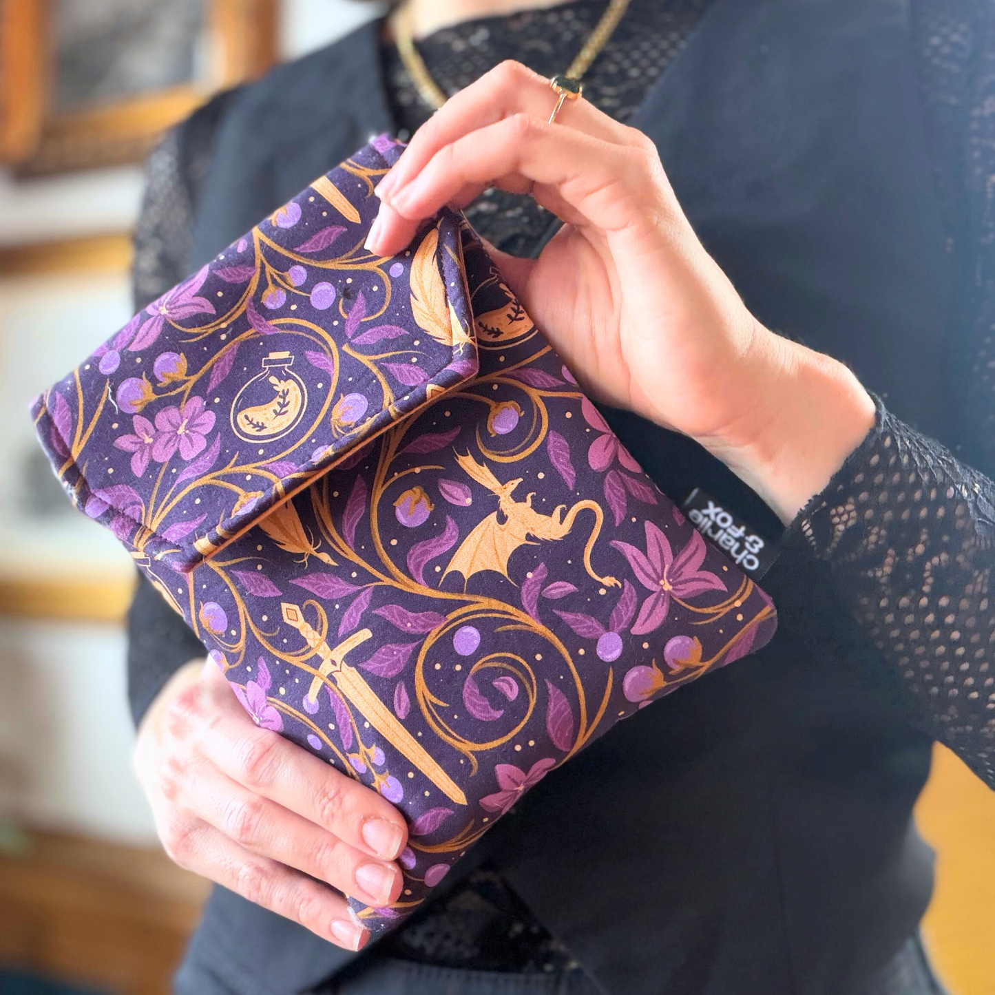 Fourth Wing Quadrants padded e-reader sleeve - Rebecca Yarros