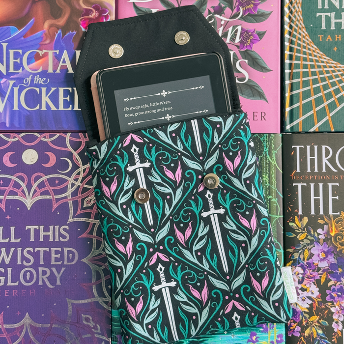 Rivals to Romance padded e-reader sleeve