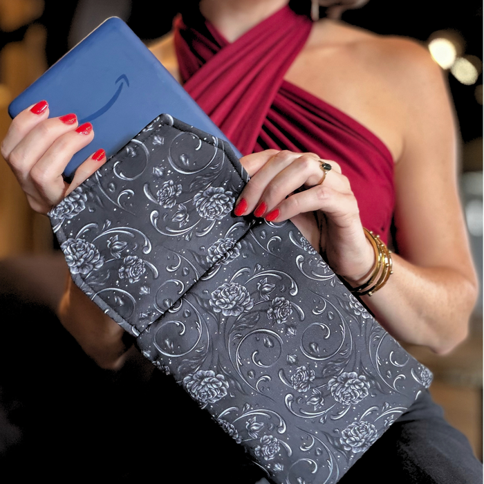 Underworld Floral padded e-reader sleeve (Scarlett St. Clair)
