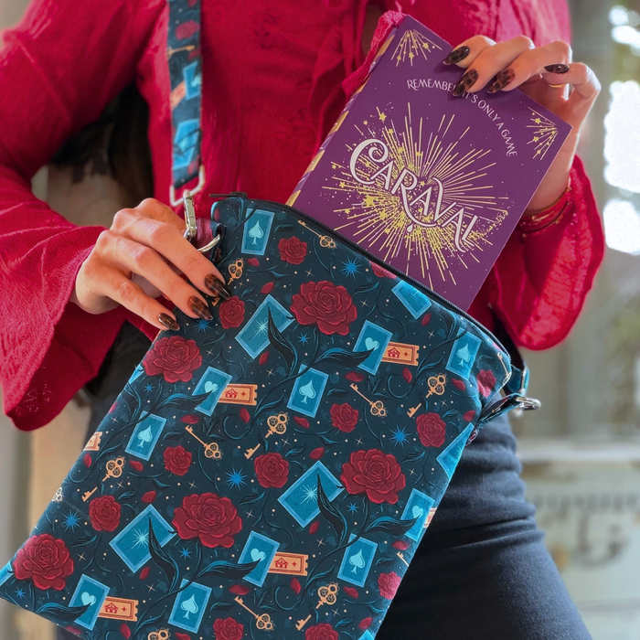 Caraval crossbody sleeve