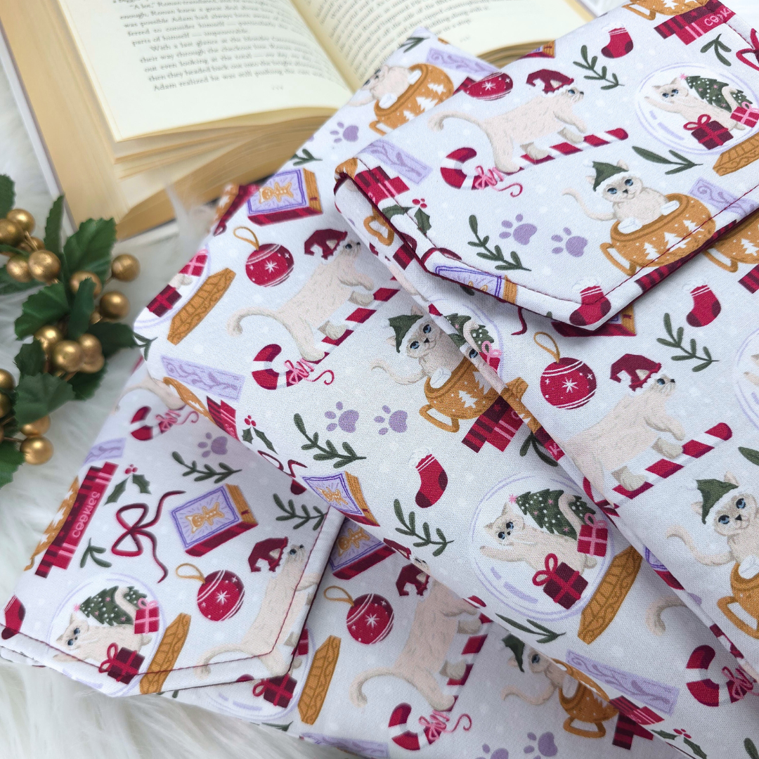 Charlie Christmas padded book sleeve
