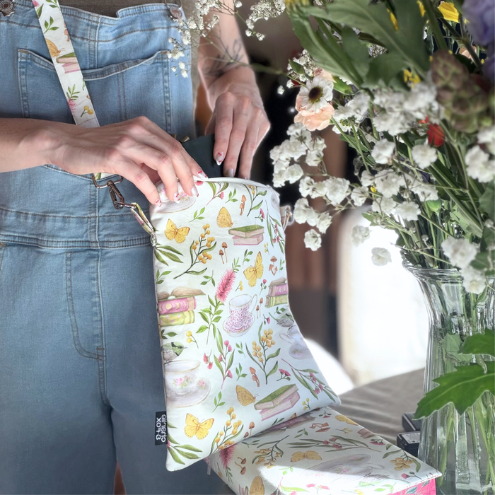 Cottagecore crossbody sleeve