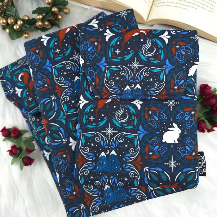 Midnight Winter Fox padded e-reader sleeve