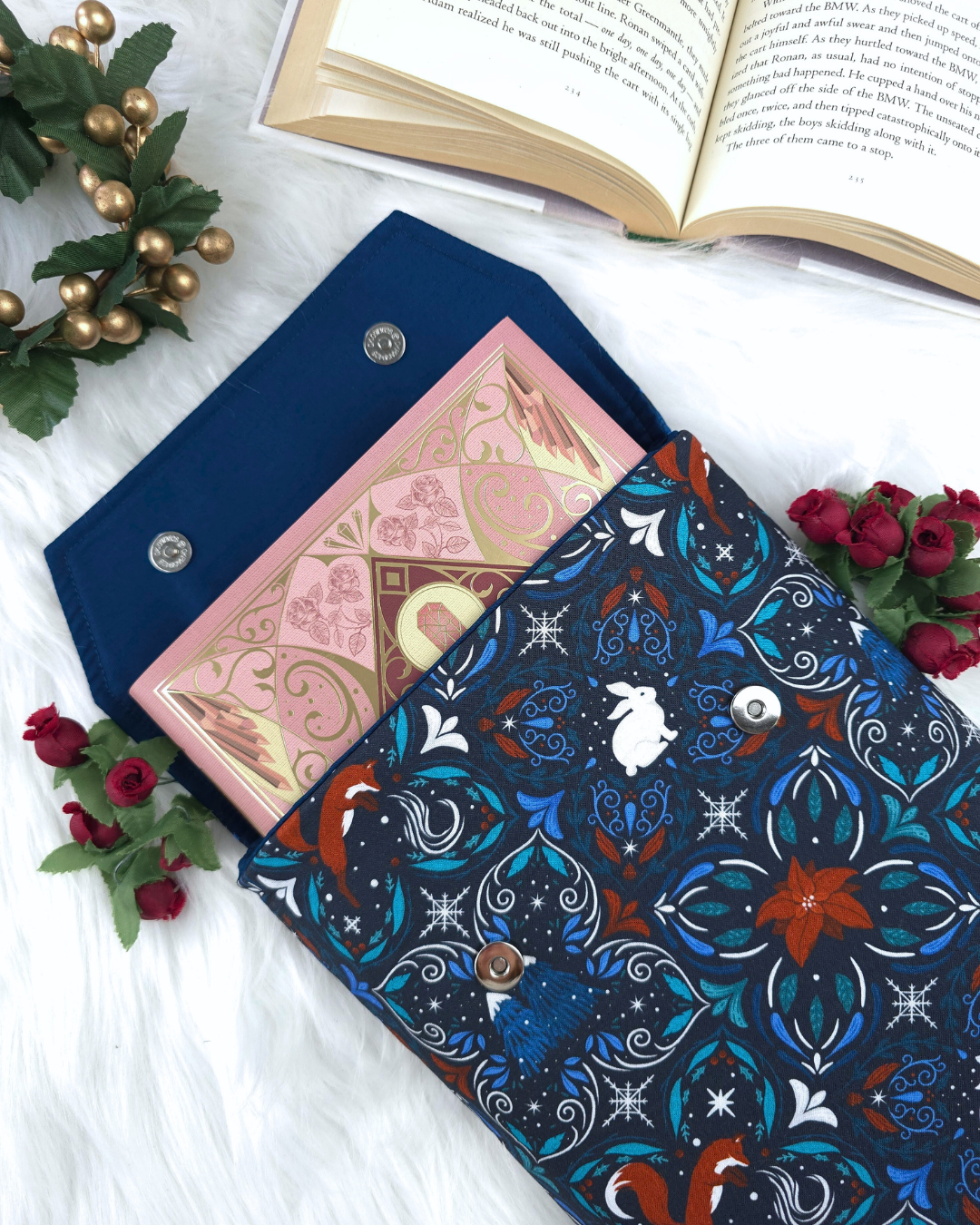 Midnight Winter Fox padded book sleeve