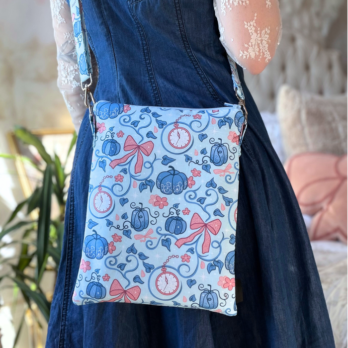 Midnight Hour crossbody sleeve