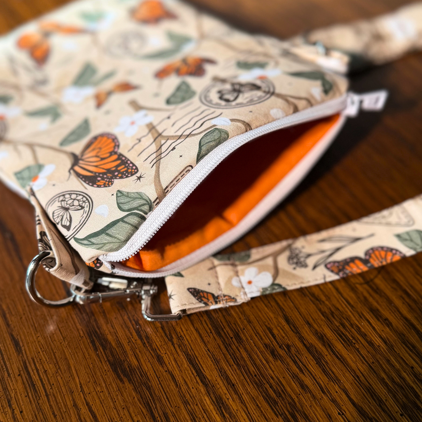 Monarch Story crossbody sleeve