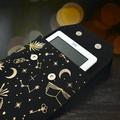 black and gold celestial reading padded kindle kobo e-reader pouch