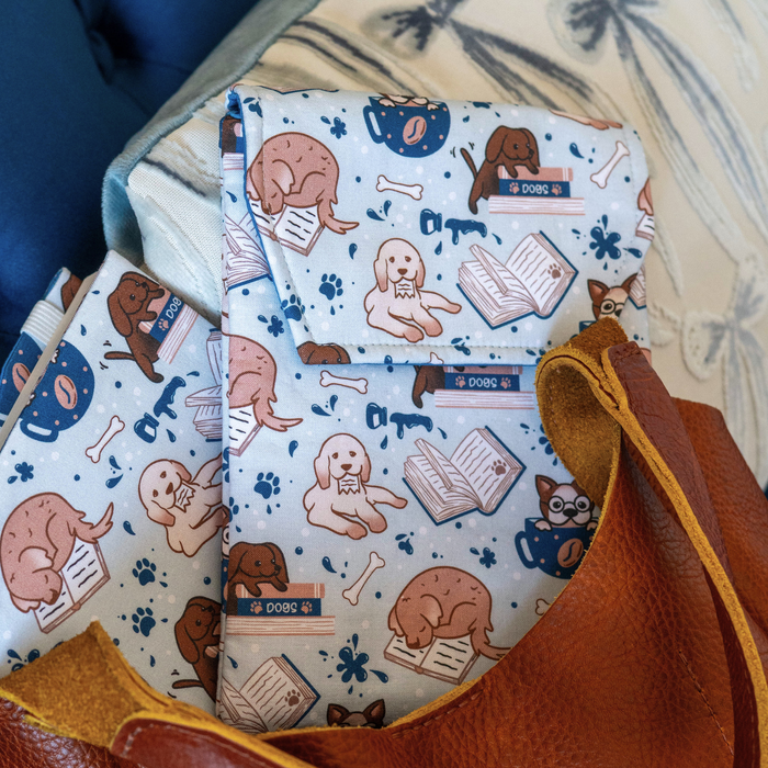 Pups and Pages padded e-reader sleeve