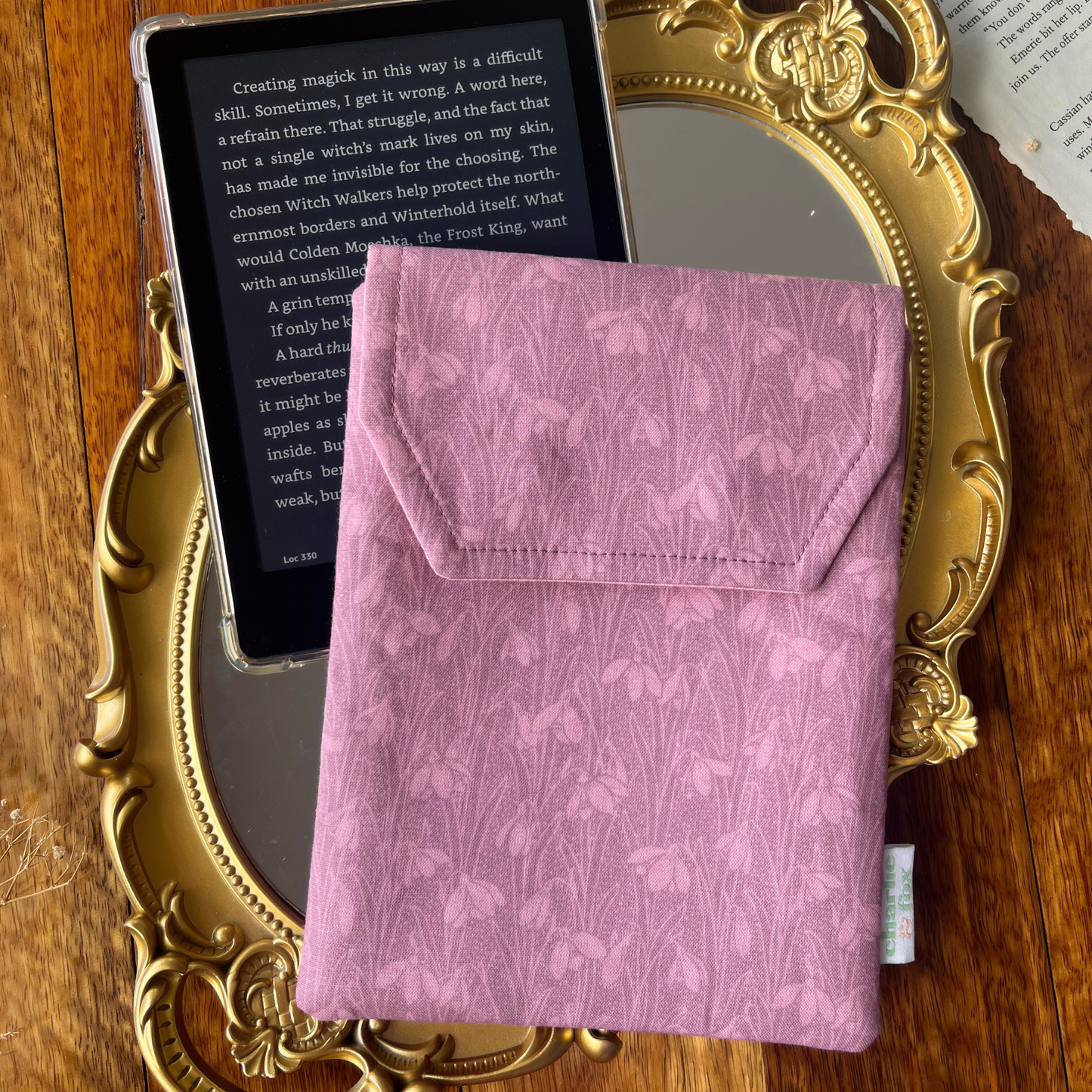 Snowdrops in Dusty Rose padded e-reader sleeve (limited edition)