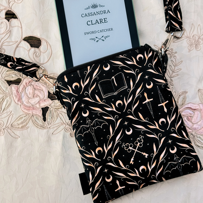 Stories and Stars crossbody sleeve