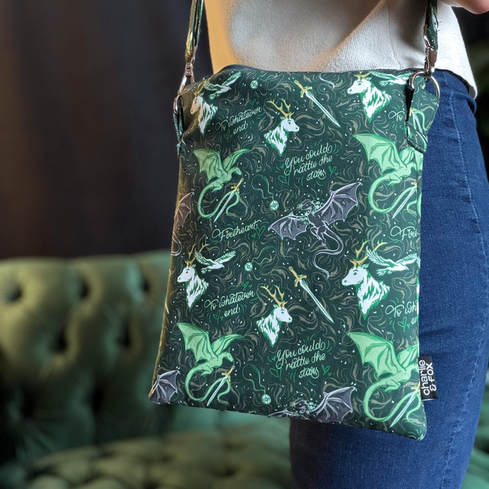 Throne of Glass crossbody sleeve