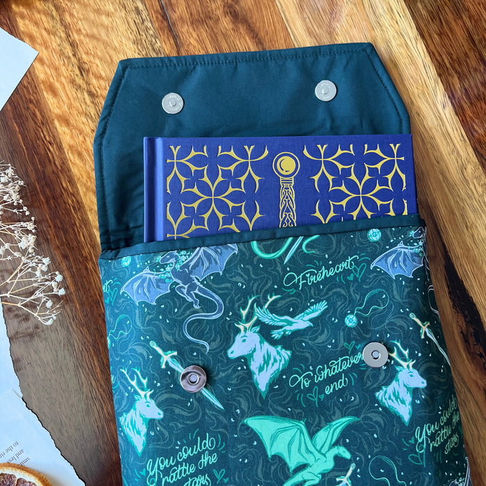 Throne of Glass padded book sleeve