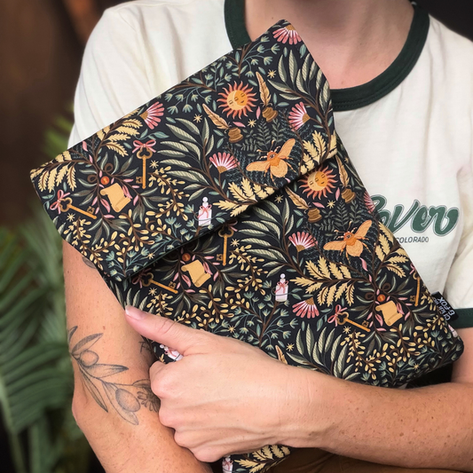 Archive Jungle padded book sleeve