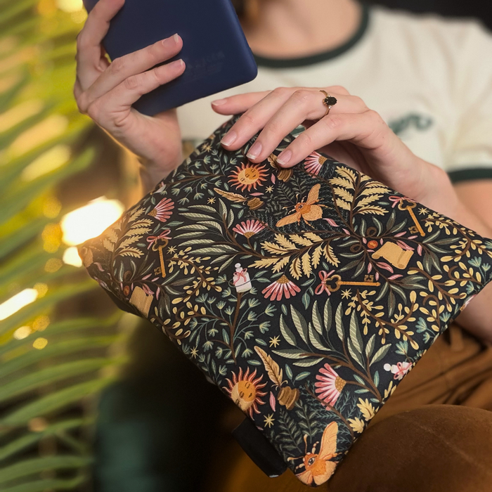 Archive Jungle padded e-reader sleeve